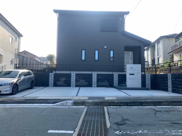 �V�z�O�\�{�H��@���������Îs�@�S��